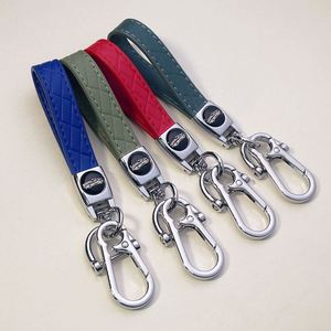 Porte-clés décoratif universel pour clés de voiture, avec logo diamanté en relief, design créatif et personnalisé, style tendance, vente en gros - Product Image 2