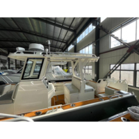 Bateau de pêche à catamaran de 7,9 m en aluminium avec console centrale, petit bateau de pêche pour groupe, coque double