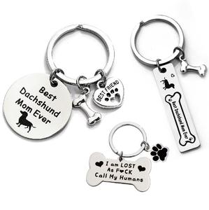 Le porte-clés souvenir pour chien ne se trouve plus près <span class=keywords><strong>de</strong></span> <span class=keywords><strong>moi</strong></span>, mais il sera <span class=keywords><strong>toujours</strong></span> dans mon cœur. C'est un cadeau commémoratif pour un animal <span class=keywords><strong>de</strong></span> compagnie - Product Image 1
