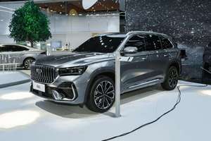 Le dernier modèle de SUV Geely Monjaro <span class=keywords><strong>L</strong></span> 2026 2.0TD Haute Puissance AWD Édition Orientale Lunar Gaze Fabriqué en Chine - Product Image 2
