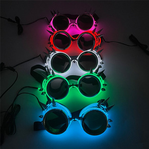 Lunettes Cyberpunk Clignotantes en Gros, Style Industriel Rétro avec Rivets, en Plastique Écologique, Lunettes LED pour Mariages et Fêtes - Product Image 2