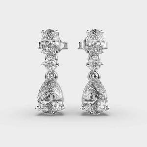 Boucles d'oreilles clous en diamant intemporelles en argent sterling 925, bijoux élégants et raffinés pour femme, pour mariage, fête ou usage quotidien - Product Image 1