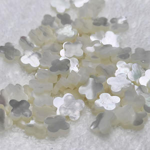 Flor Blanca, Trébol de Cuatro Hojas, Madreperla, Concha de Perla Blanca Natural, Piedra Preciosa para la Fabricación de Joyas para Mujer - Product Image 1