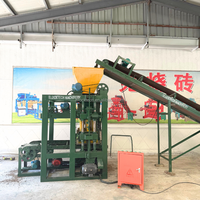 Machine à fabriquer des blocs de béton semi-automatique rapide QT4-26, produisant des blocs creux, pleins et de pavé, à faible coût et à retour sur investissement élevé