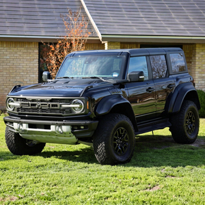 รถ SUV ปี 2023 มือสอง ขับเคลื่อน 4 ล้อ ระยะทาง 3,900 ไมล์ 418 แรงม้า เครื่องยนต์ V6 ทวินเทอร์โบ เกียร์อัตโนมัติ 10 สปีด ตกแต่งระดับพรีเมียม สีดำ เบาะหนังสีเข้ม ล้อแม็ก R18 - Product Image 1
