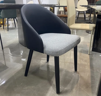 Table et chaises de salle à manger en bois massif de style minimaliste italien, design moderne pour la maison, le restaurant, l'hôtel, la réception ou les négociations