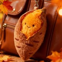 En gros, Porte-clés en peluche doux et mignon en forme de patate douce cuite, Breloque alimentaire Kawaii pour sac à dos et sac à main, et cadeau quotidien