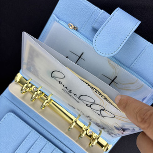 Raccoglitore A6 Personale Ricaricabile per Budget, Laminato Opaco, con Tasche per Risparmi, Personalizzabile, Motivo Floreale Blu su Carta Velina - Product Image 6