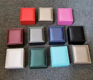 Boîte à bijoux en cuir personnalisée avec logo, vente en gros d'usine, faible MOQ, boîte à bijoux violette personnalisée pour bagues, bracelets et étuis. - Product Image 6
