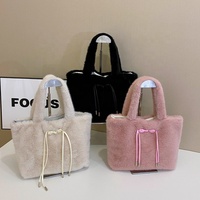 Tas Tote Bulu Imitasi Wanita untuk Musim Dingin, Tas Tangan Pegangan Atas Lembut dan Mengembang dengan Detail Simpul Cina, Tas Selempang Bulu Imitasi, Tas Tangan Bulu Imitasi Ramah Lingkungan