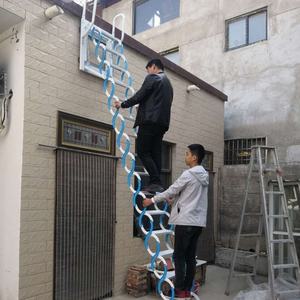 Échelle élévatrice télescopique pliante rétractable au design moderne fixée au mur pour la maison ou l'extérieur - Product Image 6