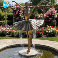 Sculpture de fontaine de danseuse de ballet en bronze plaqué antique sur mesure grandeur nature pour la décoration de jardins et parcs extérieurs traditionnels