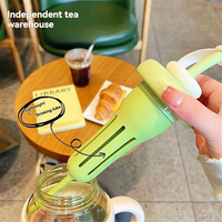 Grande bouteille d'eau en plastique écologique de 1300 ml, résistante aux fuites, avec paille, mignonne, portable, pour enfants, tasse de voyage isotherme