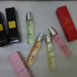 卸売 高級 ウッディティー フローラル フルーティ フレグランス 10ml ミニ香水 高品質 ポータブル トラベル EDP 女性用香水 カスタム - Product Image 5