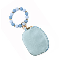Dompet Koin Mini Setengah Bulan Warna Solid Bahan Kulit PU dengan Ritsleting, Gantungan Kunci Gelang Manik-Manik Silikon, Dompet Kartu Wanita