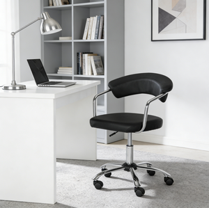 <span class=keywords><strong>Chaise</strong></span> de bureau pivotante réglable avec revêtement en similicuir noir et base chromée, tabouret roulant pour salon, laboratoire de manucure, clinique et atelier - Product Image 1