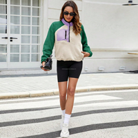 Sweat-shirt court personnalisé pour femme en polaire sherpa colorblock, à col montant zippé, effet duveteux, avec poche tissée, vêtement d'extérieur d'hiver OEM