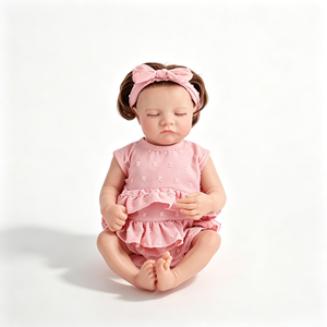 Muñeca <span class=keywords><strong>Reborn</strong></span> Realista <span class=keywords><strong>de</strong></span> 18 Pulgadas (45.72 cm) con <span class=keywords><strong>Cuerpo</strong></span> <span class=keywords><strong>de</strong></span> Vinilo Ponderado, Atuendos Surtidos, Juguete Personalizable, Regalo para Niños y Coleccionistas - Product Image 1