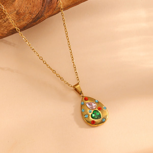 复古灵感多宝石心形泪珠项链，精致金色不锈钢链条，独特的日常佩戴配件 - Product Image 4