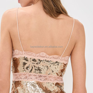 Vente en gros OEM/ODM vêtements personnalisés <span class=keywords><strong>de</strong></span> qualité supérieure avec dentelle et patchwork <span class=keywords><strong>de</strong></span> paillettes <span class=keywords><strong>robe</strong></span> à bretelles spaghetti mini <span class=keywords><strong>robe</strong></span> <span class=keywords><strong>de</strong></span> cocktail pour femmes - Product Image 4
