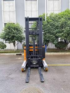 Montacargas Eléctrico Sharefer de 2.0 Toneladas, 24V 280Ah, Altura de Elevación de 3m-7m, Superior a la Estándar de 6m - Product Image 5