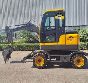 Vente Flash : Nouvelle Mini-Pelleteuse Hydraulique sur Chenilles de 6 et 8 Tonnes pour Engins de Construction - Product Image 4