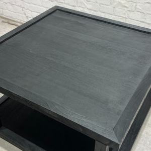 Tables basses carrées en bois massif peintes en noir au design unique, mobilier d'hôtel - Product Image 4