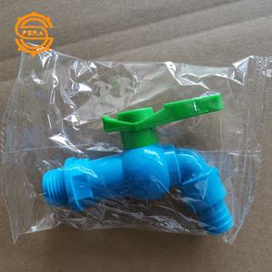 Manguera suave 1/2 \ "3/4 \" Grifo para lavadora de válvula de riego de jardín - Product Image 4