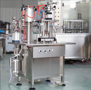 Machine de remplissage et de sertissage pneumatique semi-automatique de petite taille pour aérosols et propulseurs, 500 ml, pour boissons, FUDA Chine - Product Image 4