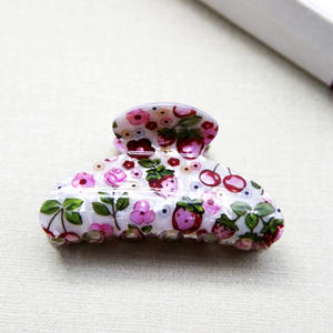 Grande pince à cheveux florale colorée en plastique souple en PVC avec motif floral flexible - Product Image 6