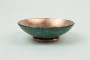 Hot Sale on Decorative Metal <b>Bowl</b> with Antique Finish Strong Build Suitable for Home Decor and Center Table Use For Sale - Product Image 5