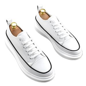 Zapatos Casuales Versátiles y Transpirables de Caña Baja. Nueva Piel de Vacuno de Primavera. Moda Coreana. Pequeño Blanco. Sencillo - Product Image 1