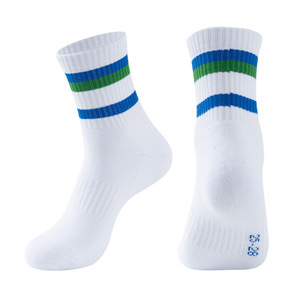 Chaussettes de sport pour badminton, tennis de table, tennis, pour hommes, femmes et enfants, chaussettes épaisses en tricot rayé, chaussettes en tissu éponge, 75e anniversaire, arc-en-ciel - Product Image 5