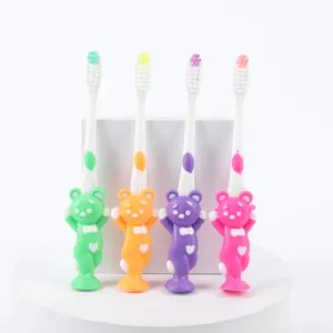 Escova de dentes infantil em forma de urso com base de ventosa fabricada pela indústria de escovas de dentes