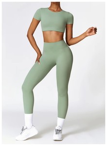 2024 Logo personnalisé femmes survêtement Gym Fitness survêtement course entraînement à manches courtes chemise haut court Legging 2 pièces Sport Yoga <span class=keywords><strong>ensemble</strong></span> - Product Image 6