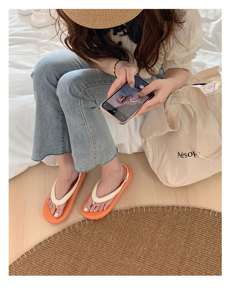 New Women Casual Soft Sole Beach Sandals Summer Fashion Ladies Toe Flip-flops Sandals