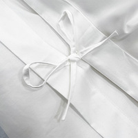 Parure de lit hôtelière quatre pièces en pur coton, 60 fils, personnalisable, style drap, housse de couette et couvre-lit blancs pour hôtels cinq étoiles
