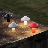 Lampe de table portable Boyid au design classique moderne, alimentation CC rechargeable, LED CRI80, 30 000 heures, blanc chaud, commande par interrupteur, pour chambres à coucher