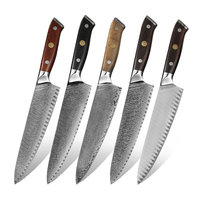Couteau de Chef Artisanal en Acier Damas 67 Couches, Outil de Cuisine à Haute Teneur en Carbone, Logo Personnalisé, Manche Traditionnel en Bois Pakka – Caractéristiques