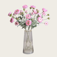 Nouvelle Arrivée Promotion Fleur Artificielle de Renoncule en Soie Faite à la Main à 6 Têtes avec Tige Flocquée Rose Pâle Rose Thé Noël Pâques