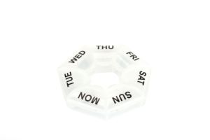 Cá nhân rhomboid bảy lưới thân thiện với môi trường f.d.a hộp thuốc được chứng nhận 7 ngày PP nhựa trường hợp thuốc cầm tay với logo tùy chỉnh - Product Image 6