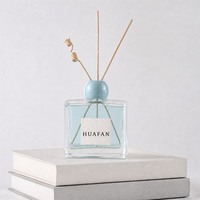 Bouteille diffuseur de parfum carrée en verre de 190 ml et 200 ml en gros, conteneur vide pour diffuseur à bâtonnets, pour acheteurs en gros, logo personnalisé