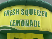 Stand gonflable commercial de limonade Offre Spéciale, stand gonflable de citrons