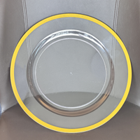 Assiette de présentation ronde transparente en plastique avec bord noir pour mariage, vaisselle de cérémonie, assiettes à dîner