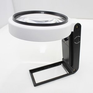 Lupa LED Plegable 2 en 1 de Escritorio y Portátil con Aumento de 6X/25X, Luz Fría y Cálida, Lente Acrílica - Product Image 2