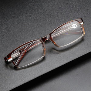Bisagra de resorte pequeña rectangular + 2,00 ultraliviana, portátil, <span class=keywords><strong>2022</strong></span>, 2023, 0,25, lectura, periódico, mujer, gafas de lectura a granel - Product Image 1