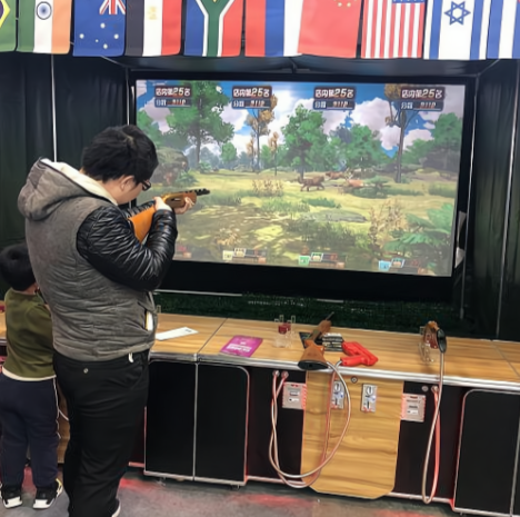 Children's Multiplayer Shooting Game Interactive Equipment Set with Sound and Light Effects Infrared Laser Toy Gun Set