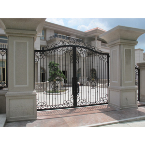 Puerta Plegable de Hierro Forjado para Apartamento, con Diseño Costero y Acabado Galvanizado en Caliente - Product Image 4