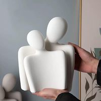 Figurine en céramique Katoonx de couple enlacé, motif uni, décoration pour étagère et table basse (blanc)