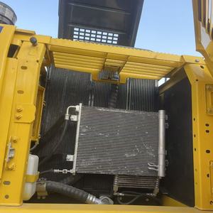 Excavadora Komatsu PC220 con Componentes Originales Disponibles en Stock, Maquinaria de Orugas Eficiente en Consumo de Combustible para Obras de Construcción en África - Product Image 3
